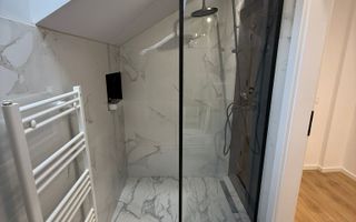 Lux și lumină – Penthouse cu terasă și vedere panoramică - Poză 6