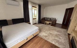 Chirie, apartament, 3 camere 120 mp, bd. Ștefan cel Mare, Centru - Poză 2