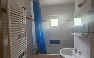Apartament spațios 3 camere, 2 băi și 2 balcoane – Craiovei, Gh. Doja - Poză 13