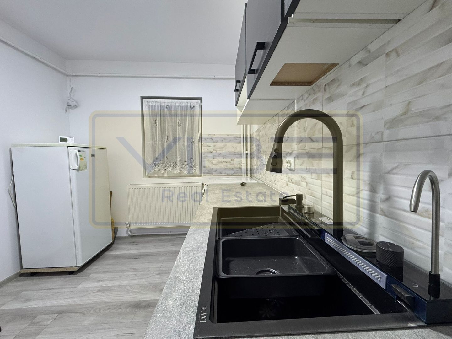 Apartament 1 camera decomandat Carrefour Felicia - Poză 3