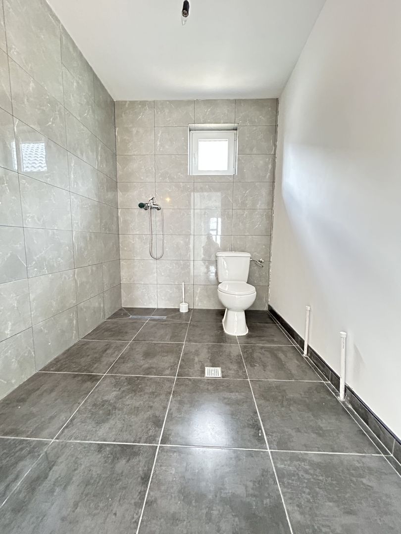 Casa din BCA c-tie 2025 – Pecineaga – apa/canalizare/curent - Poză 11