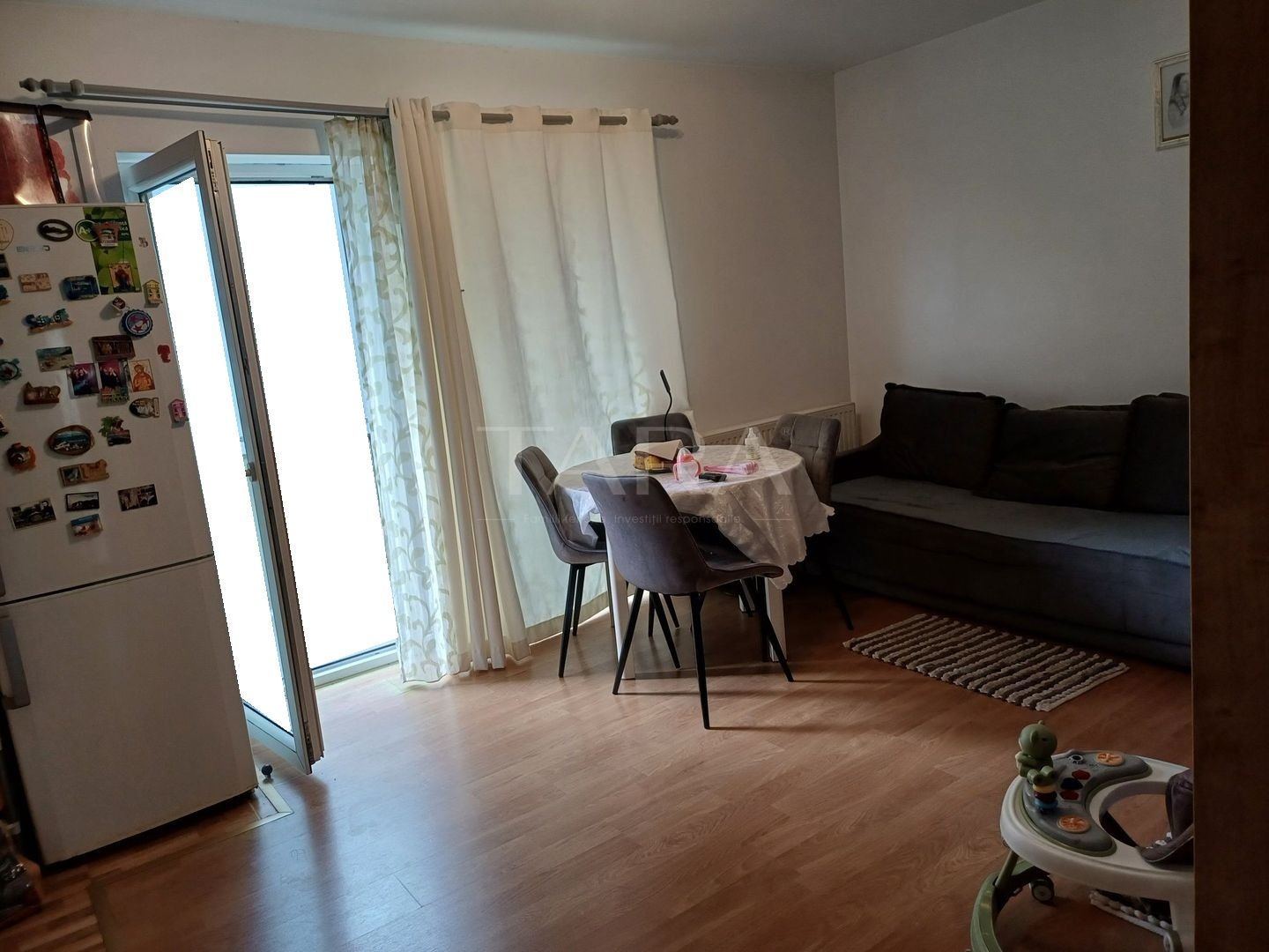 Apartament 2 camere cu balcon mare, Florești, zona Panemar - Poză 3