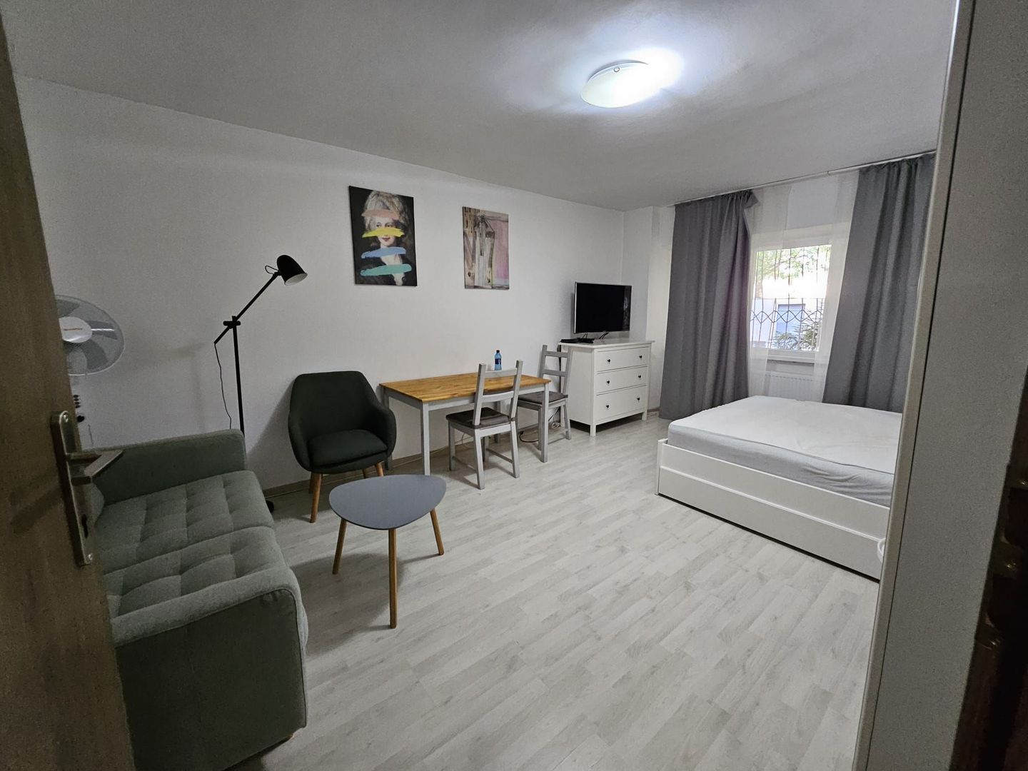 Garsoniera Aparatorii Patriei - Poză 2