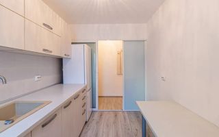 Apartament cu doua camere, zona Astra 43 mp, Renovat 2025 - Poză 3