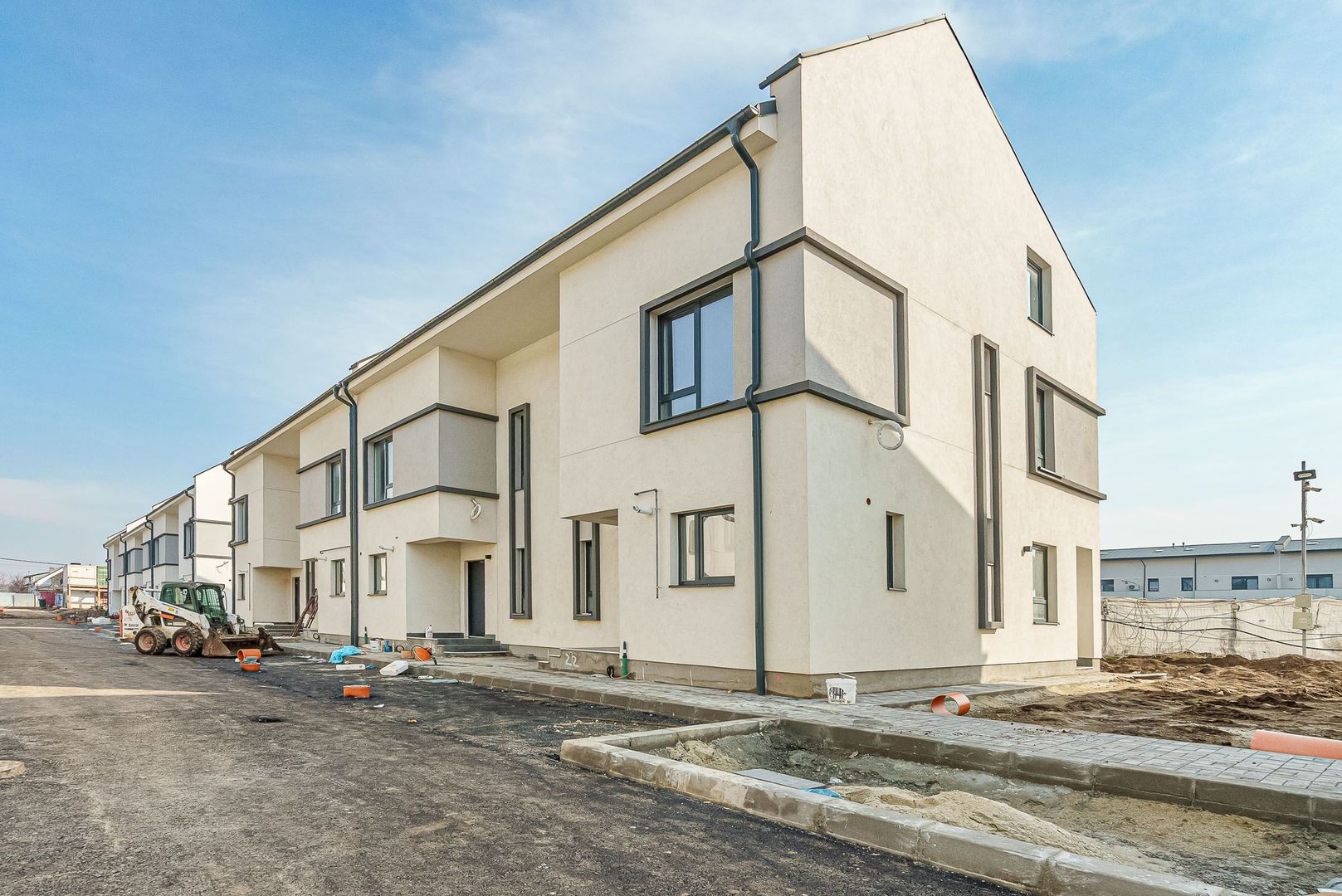 Tiparnitei Complex Case Sector 5 - Poză 1