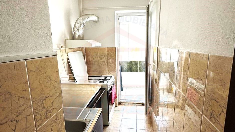 46.500 euro, 2 camere, decomandate, Micro 19 - Poză 3