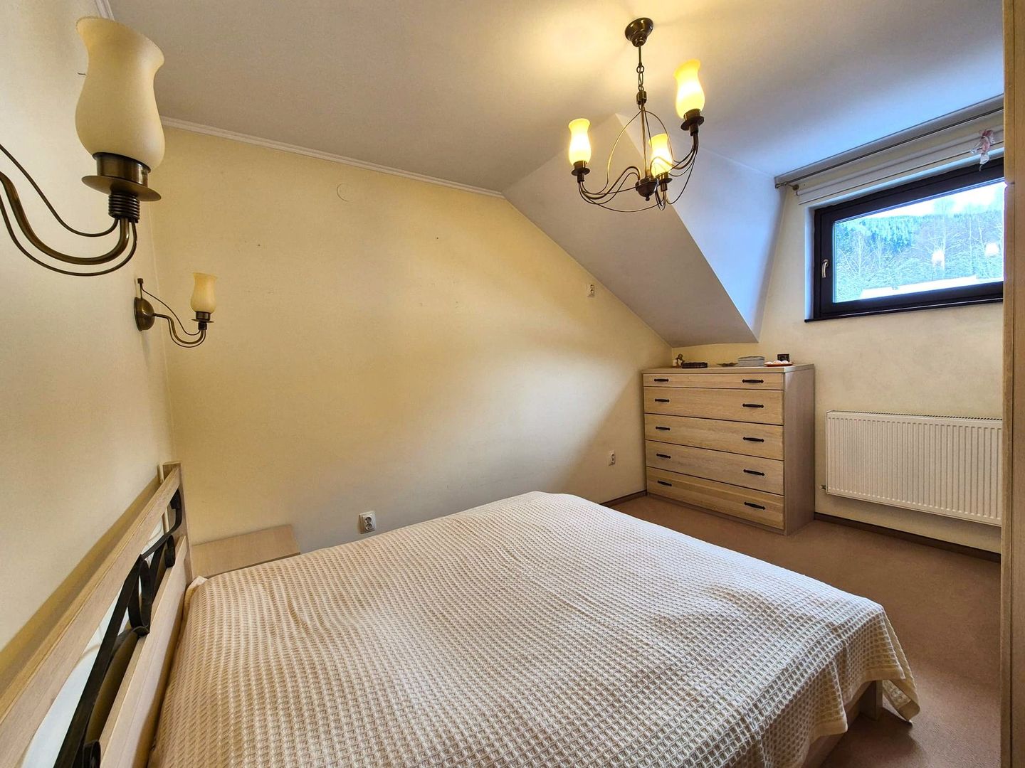 Comision 0 - Apartament în vilă, spațios, priveliște spre cabana Postăvaru - Poză 19