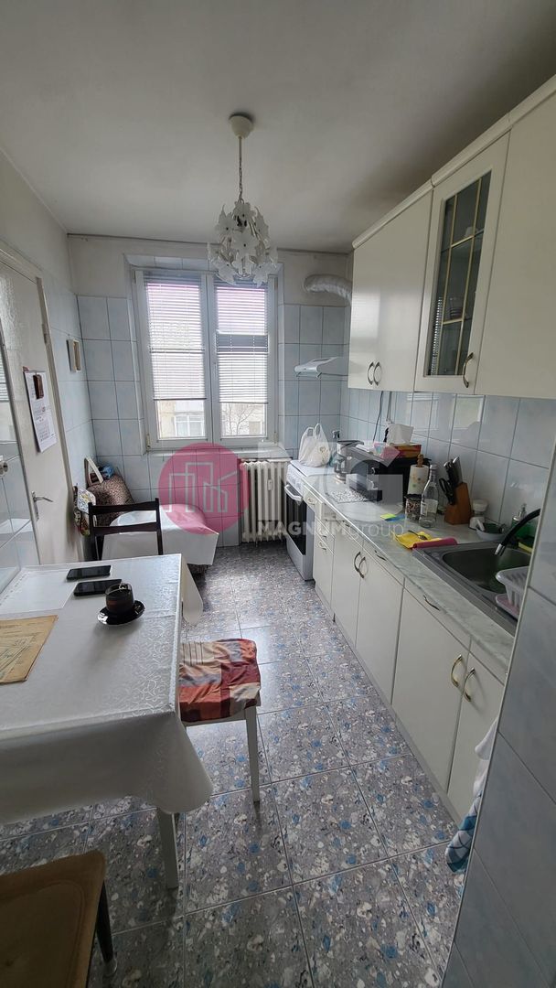 Apartamentn 3 camere zona Giurgiului - Poză 3