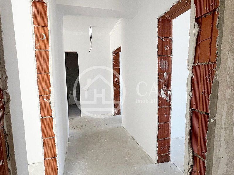 Casa de vanzare cu 3 camere in zona Dealuri, Oradea - Poză 11