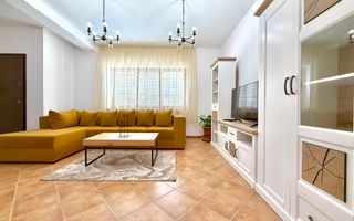 Casă tip triplex în zona centrală Dumbrăvița - Poză 4