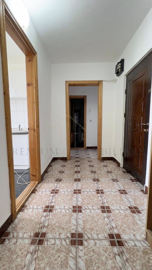 Apartament 2 Camere - Zona de jos - Decomandat - Poză 10