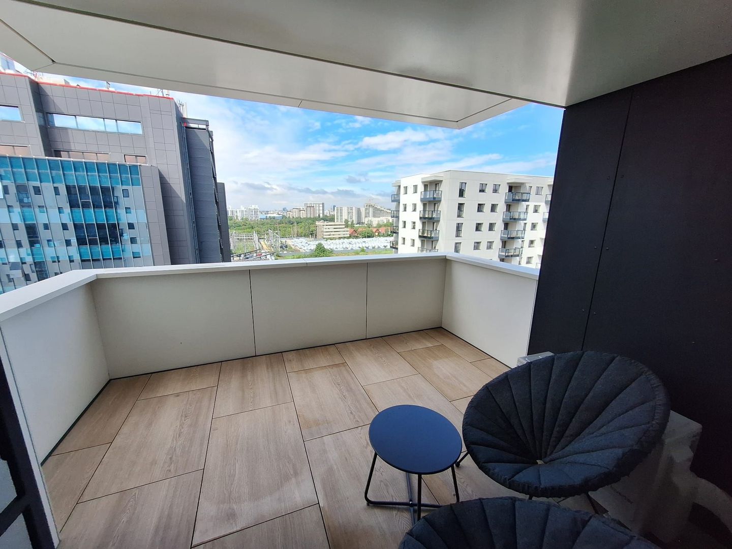 2 CAMERE - DECOMANDAT - ULTRA FINISAT - MOBILAT UTILAT COMPLET - Poză 7