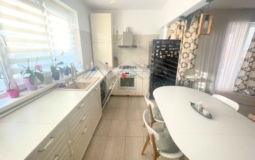 Casă de închiriat în Otopeni – perfectă pentru familie! - Poză 2