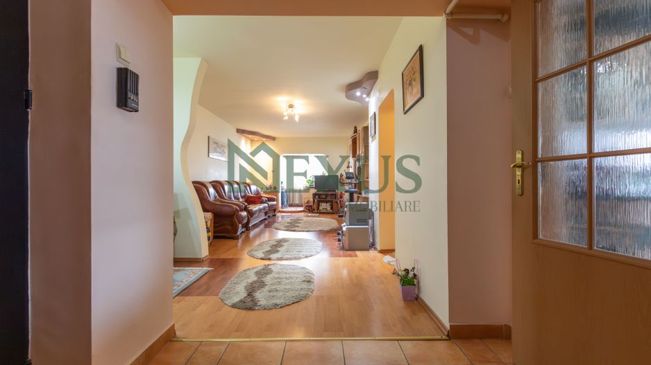 Aspartament 3 camere decomandat Tic-Tac ! - Poză 2