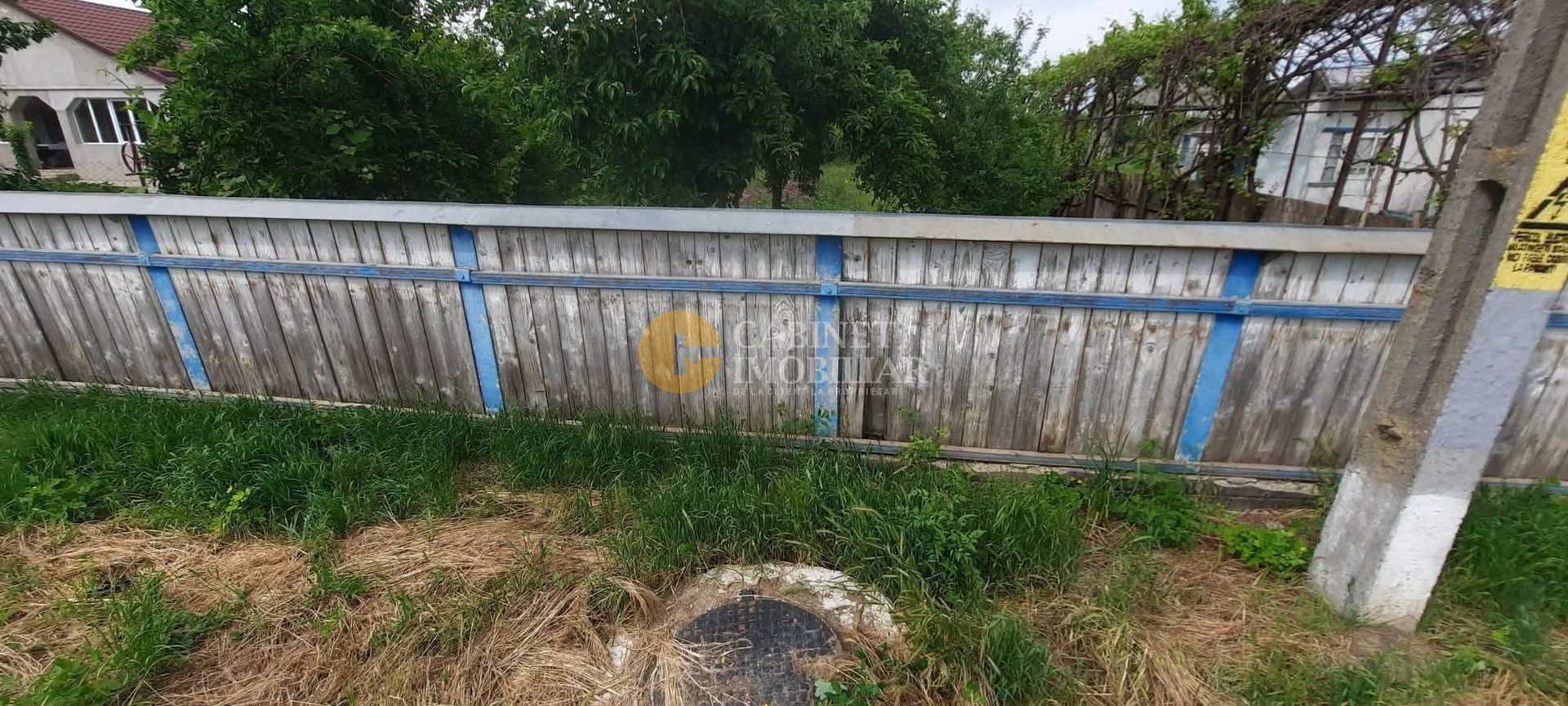 🏡 CASĂ BĂTRÂNEASCĂ + 1700 MP  TEREN  LA STRADA PRINCIPALĂ  – TUTORA, IAȘI 🌿 - Poză 5