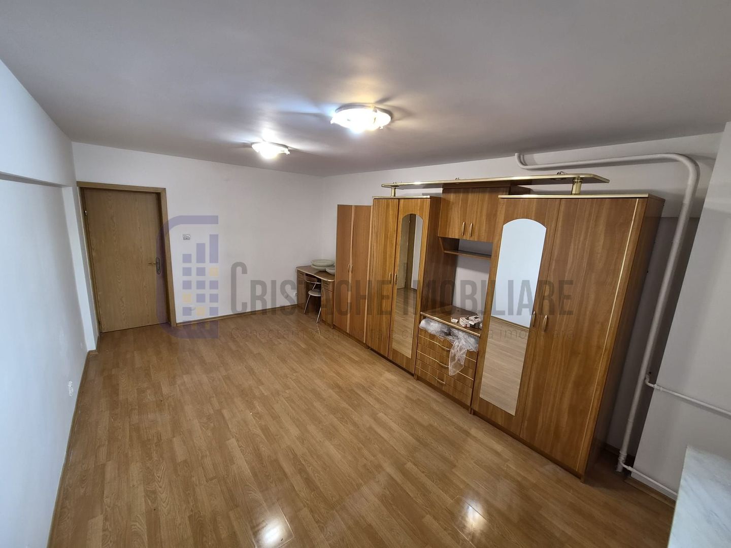 Spatiu birou | PARTER | 3 camere | 2 bai | Calea Calarasilor - Poză 1