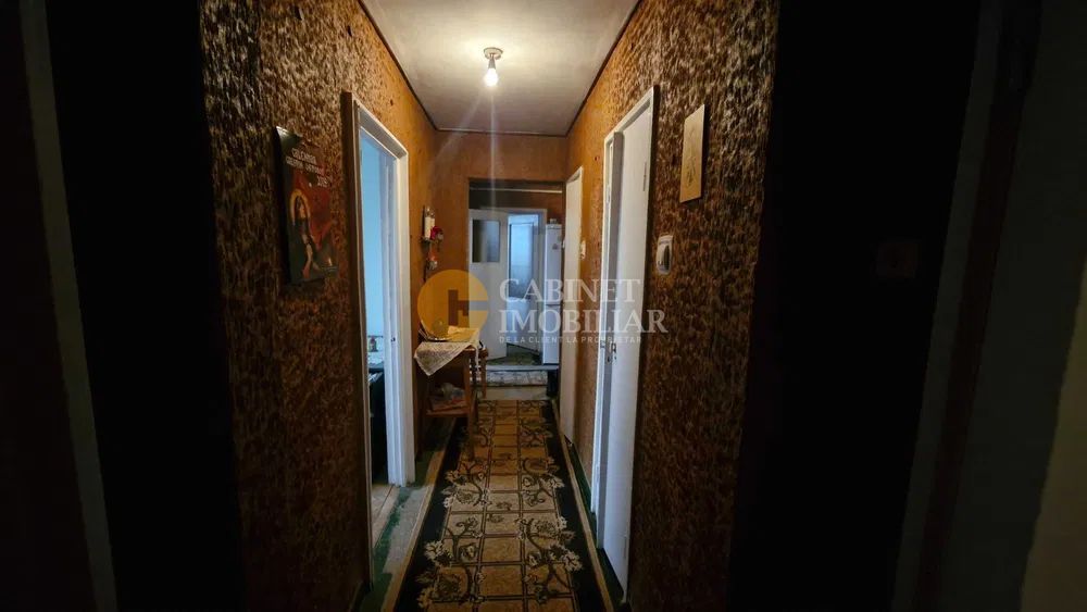 3 camere decomandat, et intermediar, Tatarasi-Piata Chirila, 75mp, liber! - Poză 2