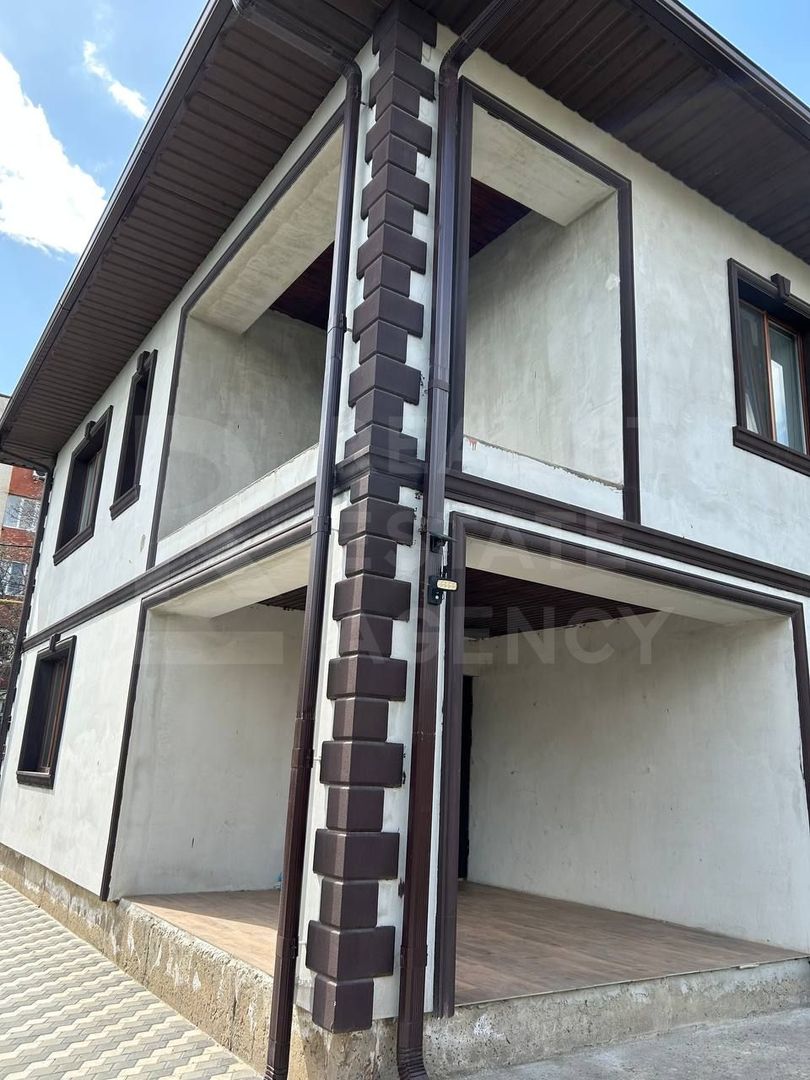 Vânzarea, casa/villa, 4 camere, str. Taras Șevcenco, Pământeni - Poză 5