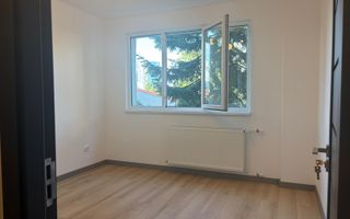 Apartament renovat cu doua camere semidecomandat, piata Domenii - Poză 5