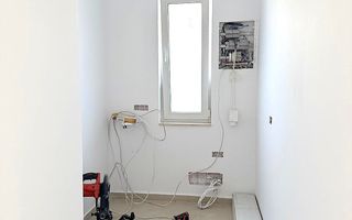 Casa de vanzare pe un singur nivel zona ORIZONT pret 220 negociabil - Poză 6