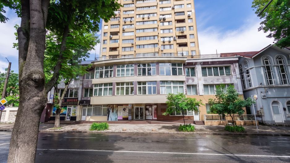 Chirie, oficiu 157 mp, strada București, Centru - Poză 2