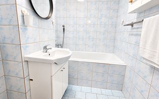 DE VANZARE 3 CAMERE | VALEA OLTULUI- VALEA IALOMITEI | MOBILAT |METROU - Poză 8