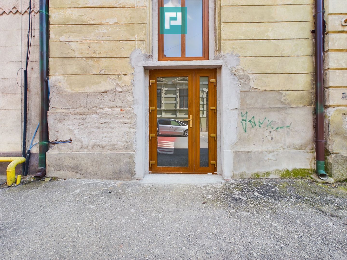 Spațiu central open-space de închiriat - Poză 11