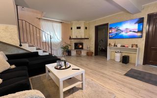 Casa de vanzare in Onesti - Poză 1