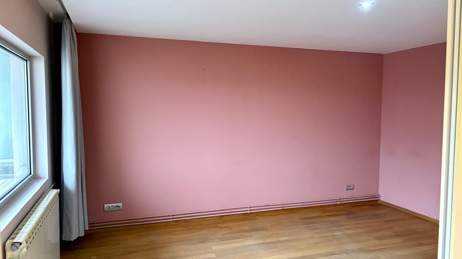 Decomandat si mobilat modern - Poză 5