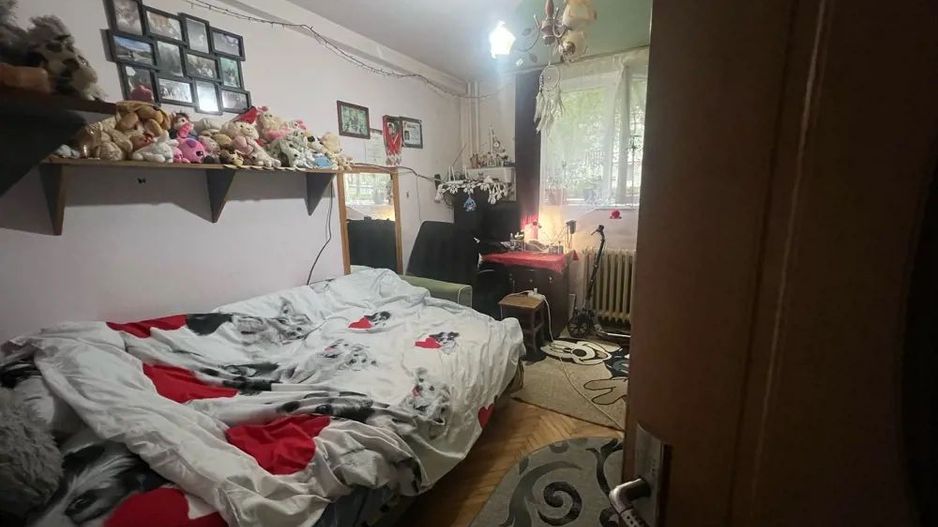 BRASADAS vinde apartament 3 cam PARTER piata Hermes. - Poză 2