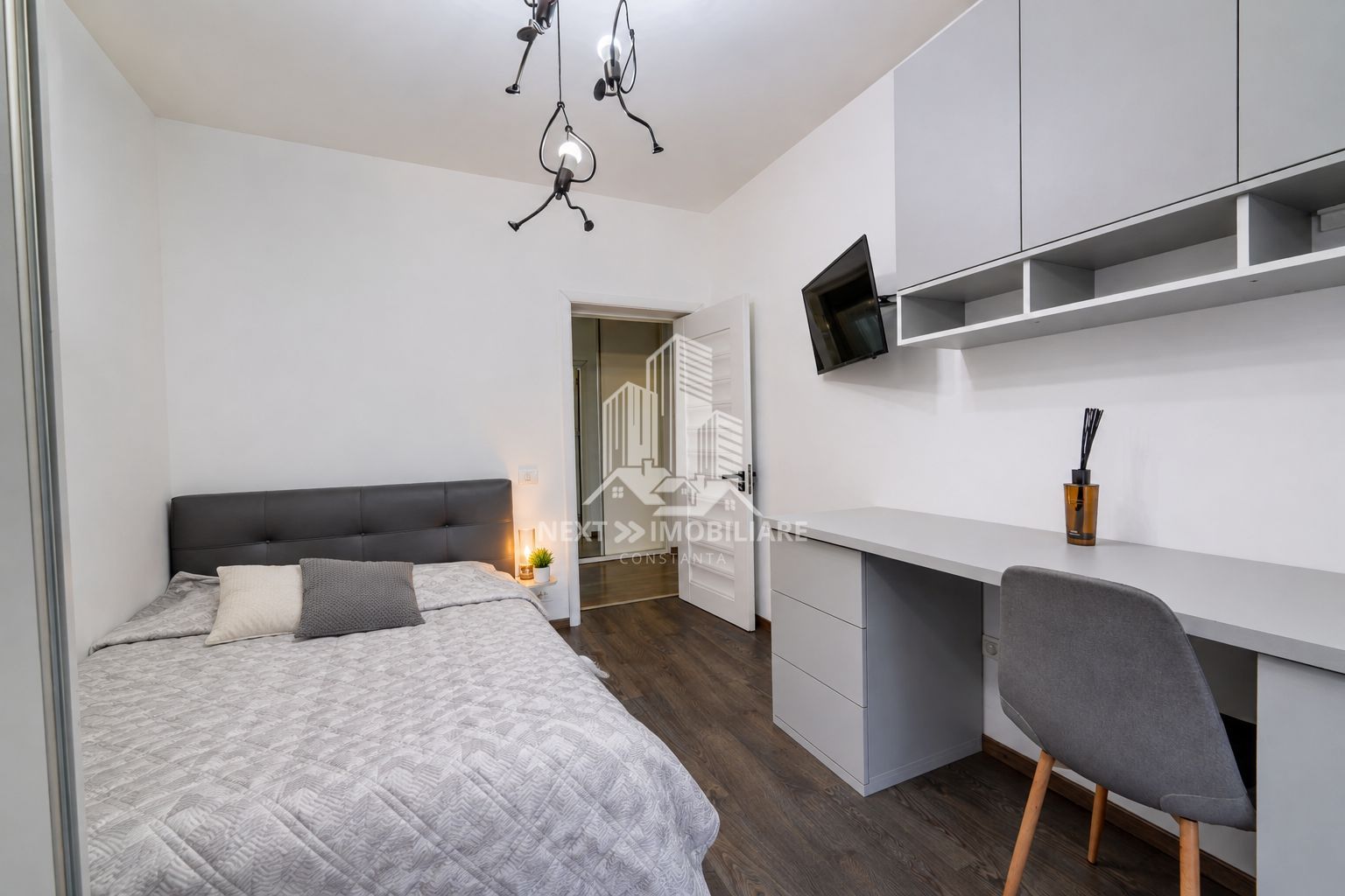 Casă tip duplex 4 camere, Palazu Mare, 3 locuri de parcare - Poză 7