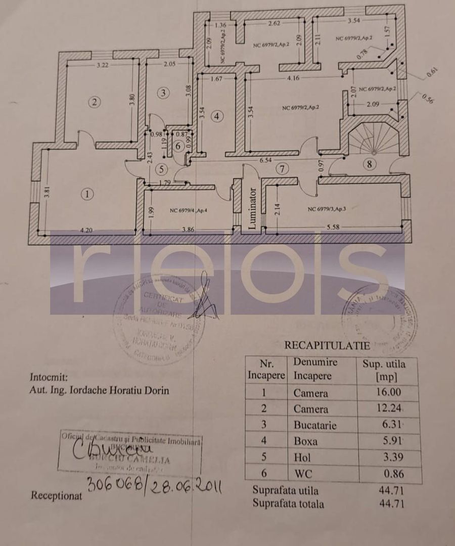 VANZARE- 9- CAMERE (S+P)- VILA -COTROCENI - Poză 47
