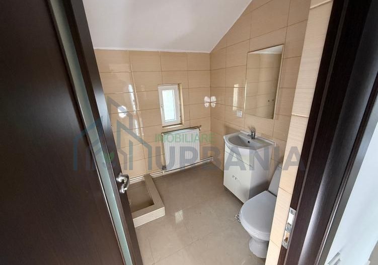 Casa de inchiriat - Ultracentral 324 mp utili + curte - Poză 8