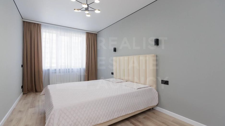 Vânzare, apartament, 2 camere +living, bul. Mircea cel Bătrân, Ciocana - Poză 9