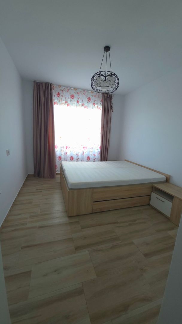 3 camere cu terasa si parcare exterioara Prima Onestilor - Poză 5