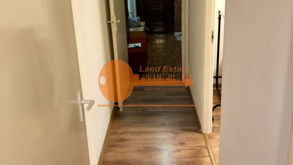 Vanzare 3 camere Brancoveanu/Piata Sudului - Poză 6