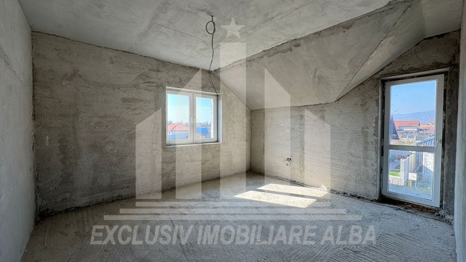 Casa individuala | Semifinisata | 230 mp | 480 mp teren | Partos - Poză 8