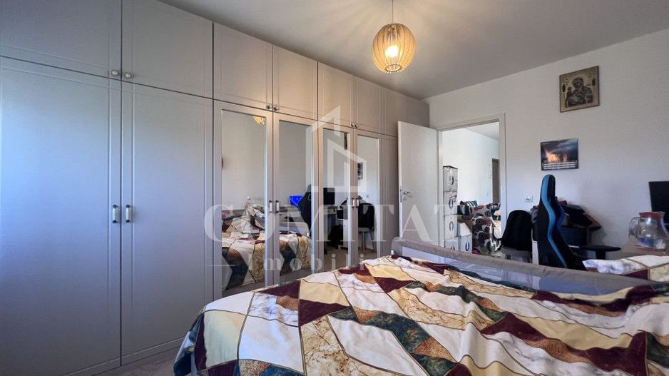 Apartament cu 3 camere, balcon și parcare | cartier Europa - Poză 3