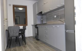 Apartament 2 camere - Decomandat - Cartier Solar  - Parcare - Poză 3