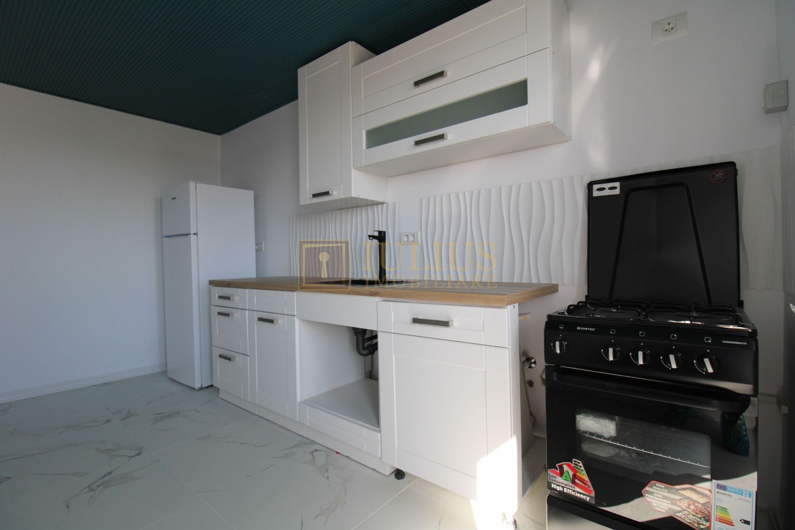 Zona Metro 2, 3 camere, prima inchiriere, pet-friendly - Poză 5