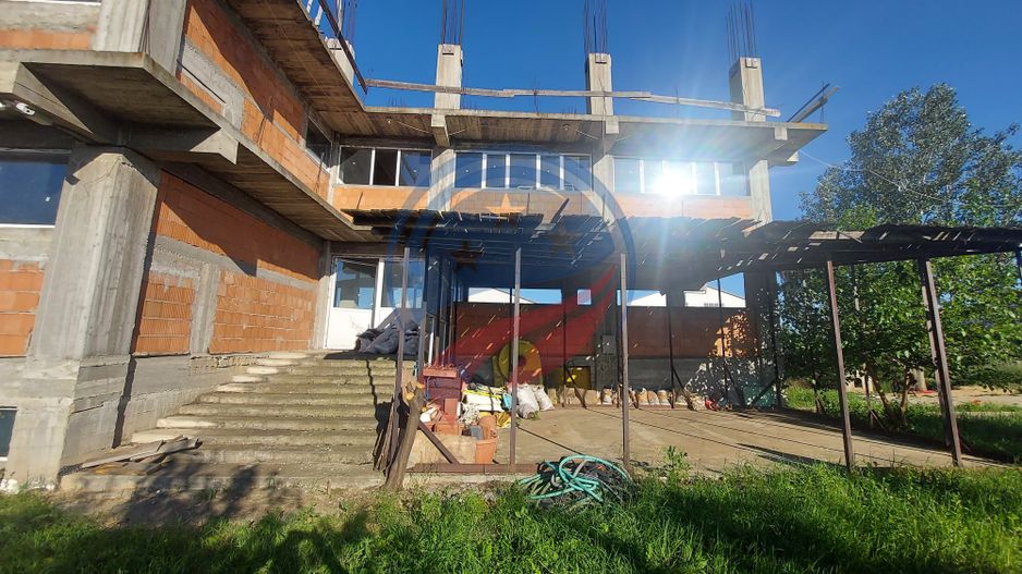 Proprietate industrială versatilă – ideală pentru investiții - Poză 2