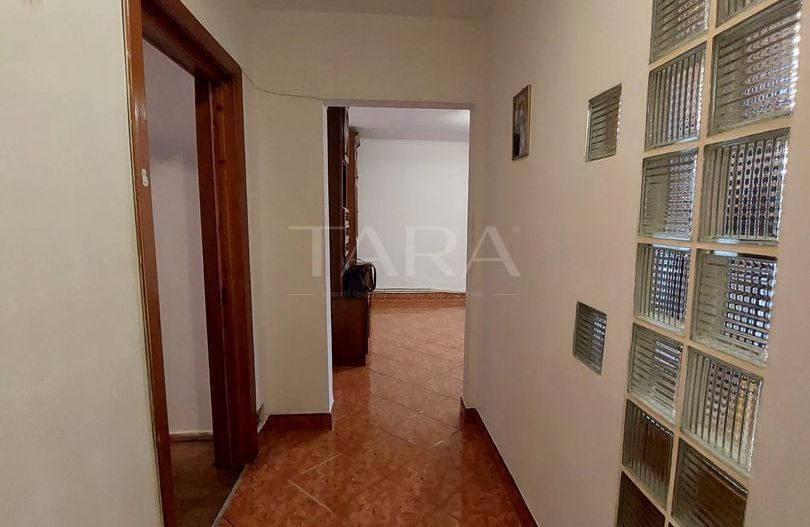 Apartament cu 3 camere 62 mp, oportunitate în zonă excelentă. - Poză 8