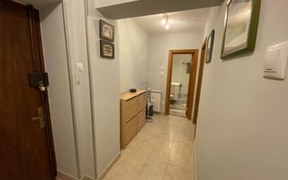 De Inchiriat Garsoniera Bd. Unirii -Traian, decomandata, renovata - Poză 6