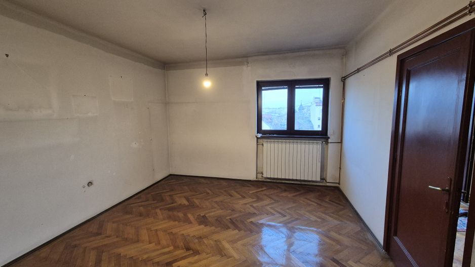 Apartament cu 3 camere 111,78 mp - Cl. Victoriei - Nicolae Iorga - Poză 5