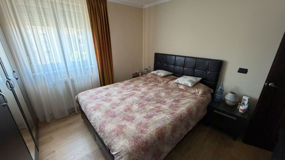 Apartament 2 camere, etaj 3 - Cugir - Poză 3