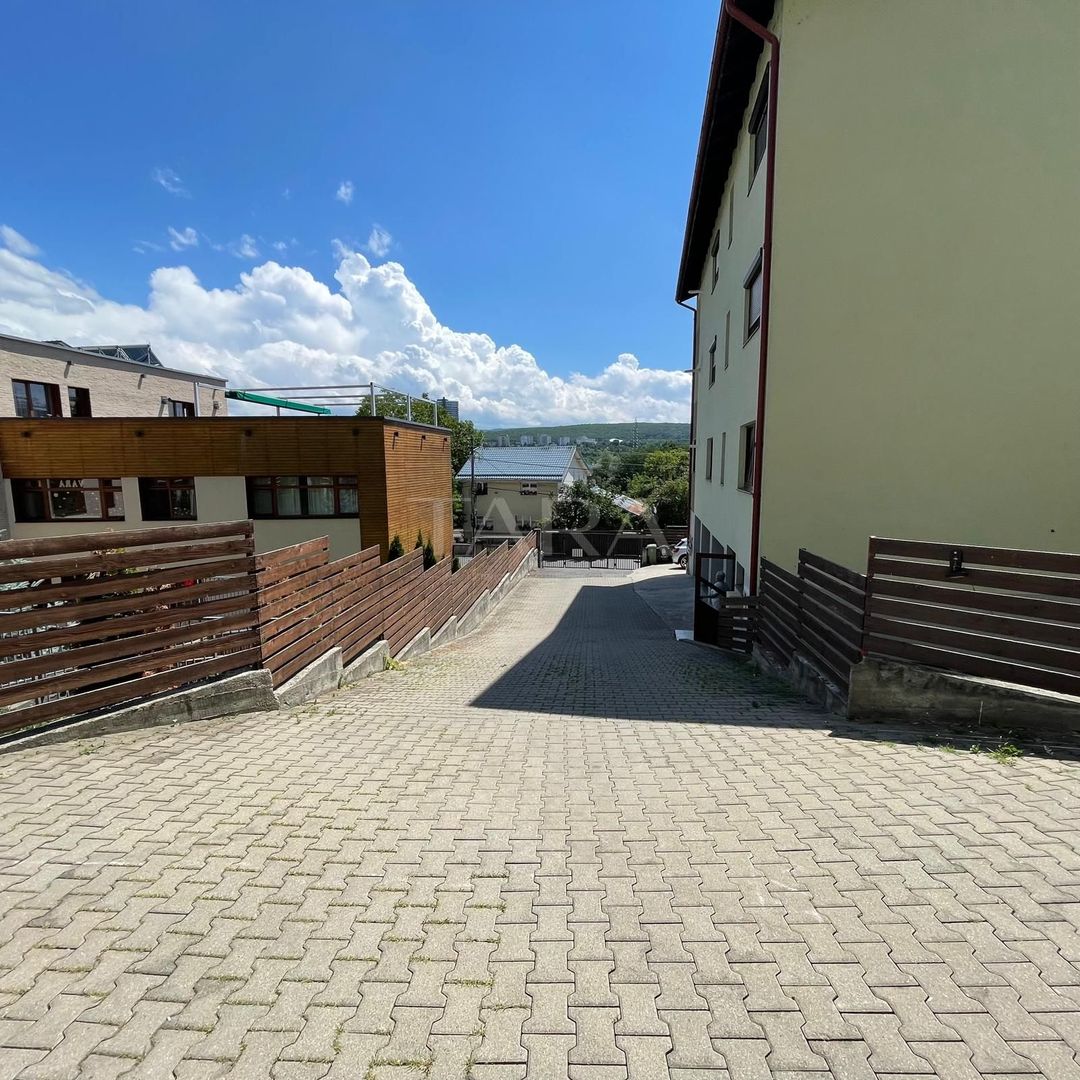 EXCLUSIVITATE. Confortul unei case. Eleganța unui apartament. - Poză 43