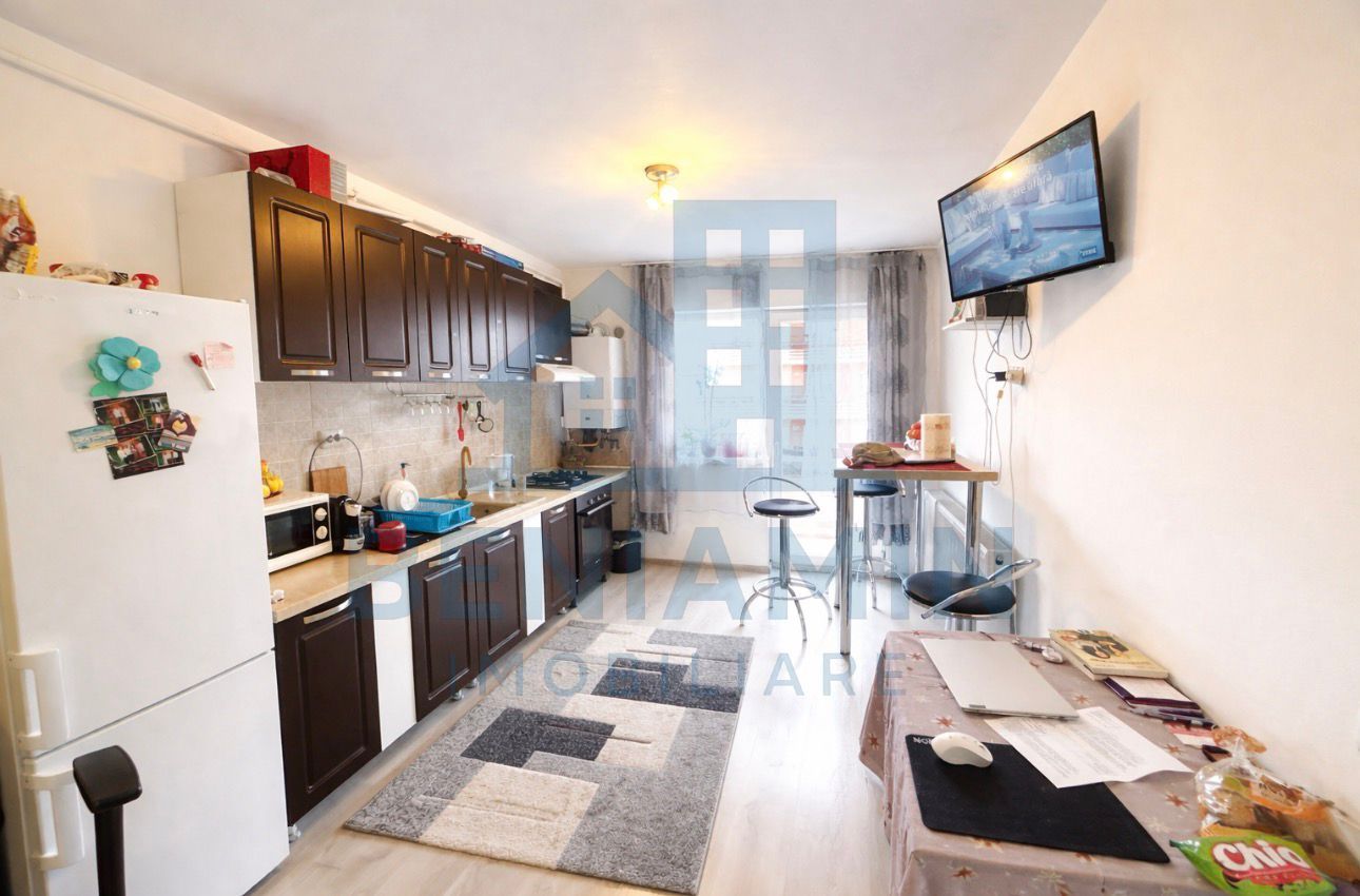 Apartament studio cu loc parcare 40mp terasa 7mp Sanpetru - Poză 3