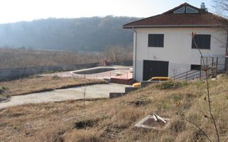 Vand Vila si teren cu deschidere la lac (5128mp) - Poză 2