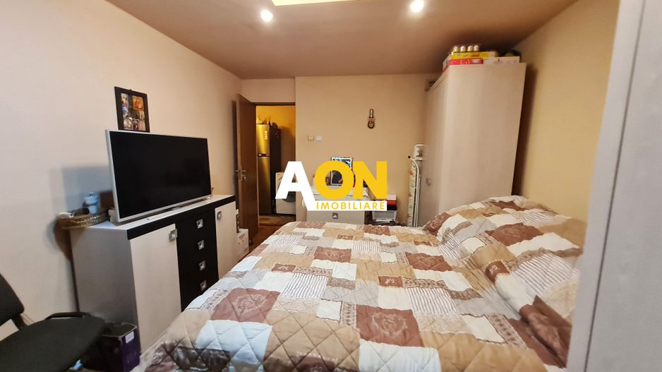 Apartament 3 Camere, 75 mp, Decomandat, Zona Cetate - Poză 9