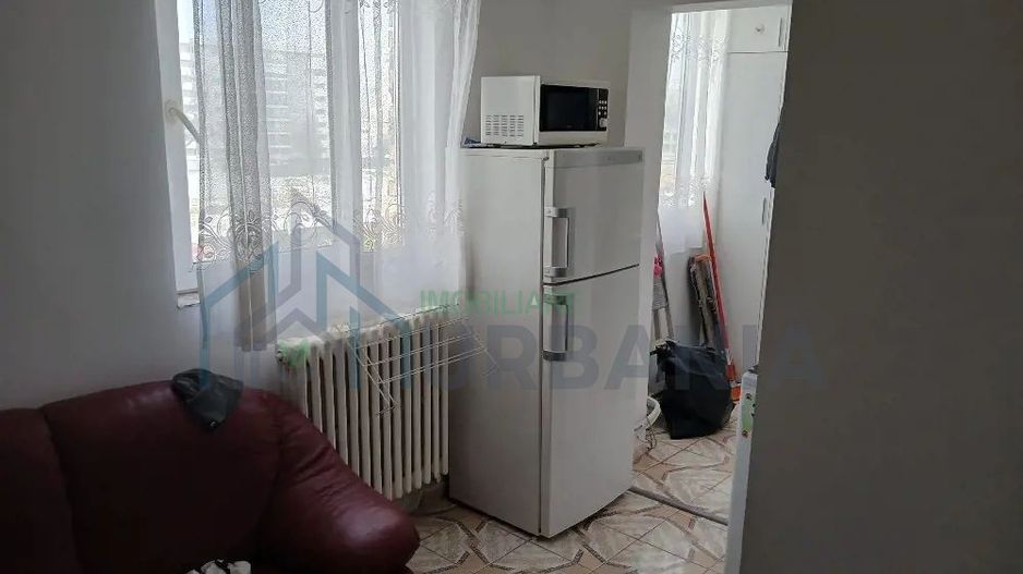 Închiriez garsoniera 1500 lei - Poză 7